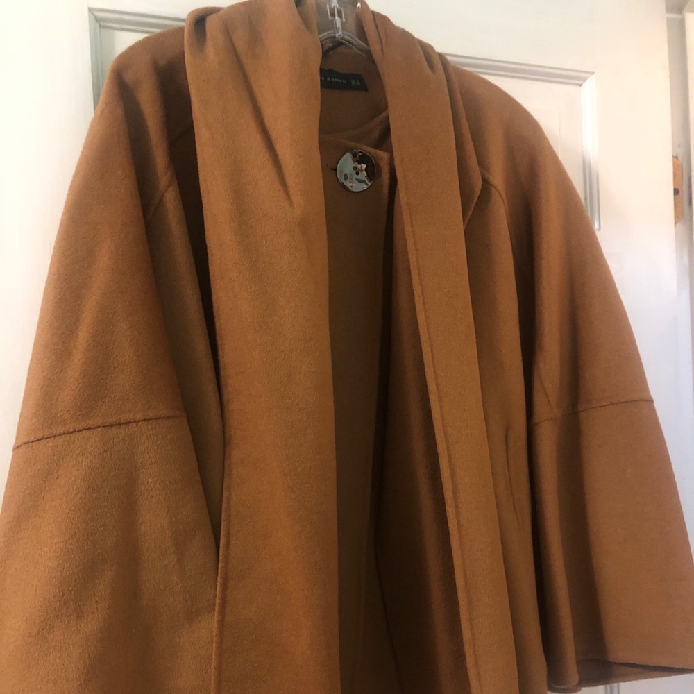 Zara poncho